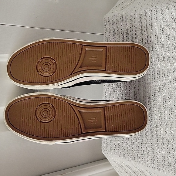 RALPH LAUREN Flat Shoes - Picture 3 of 6